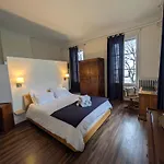 Alojamento de Acomodação e Pequeno-almoço Château Sainte Colombe Saint-Geniès-des-Mourgues