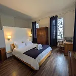 Alojamento de Acomodação e Pequeno-almoço Château Sainte Colombe 3*