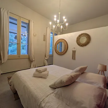 Chateau Sainte Colombe - Frühstückspension 3*