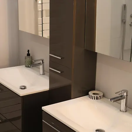 Chateau Sainte Colombe - 3* Saint-Geniès-des-Mourgues