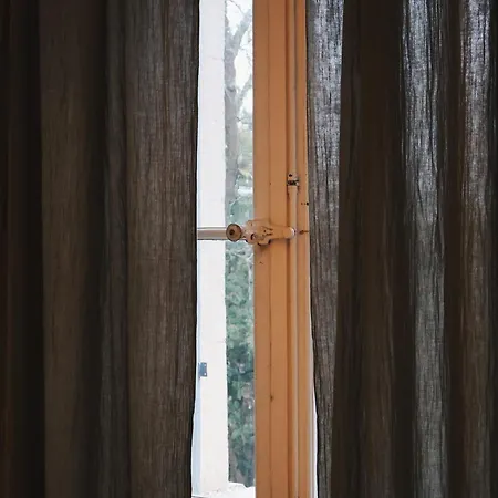 Chateau Sainte Colombe - Saint-Geniès-des-Mourgues