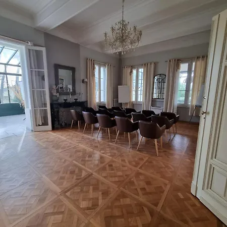 Frühstückspension Chateau Sainte Colombe - 3*