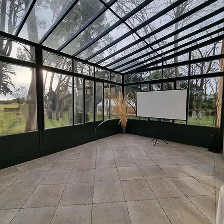Chateau Sainte Colombe -